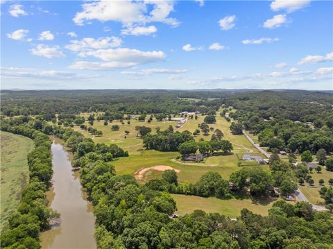 Homes For Sale - 335 Craigtown Road<br/> Calhoun, GA 30701