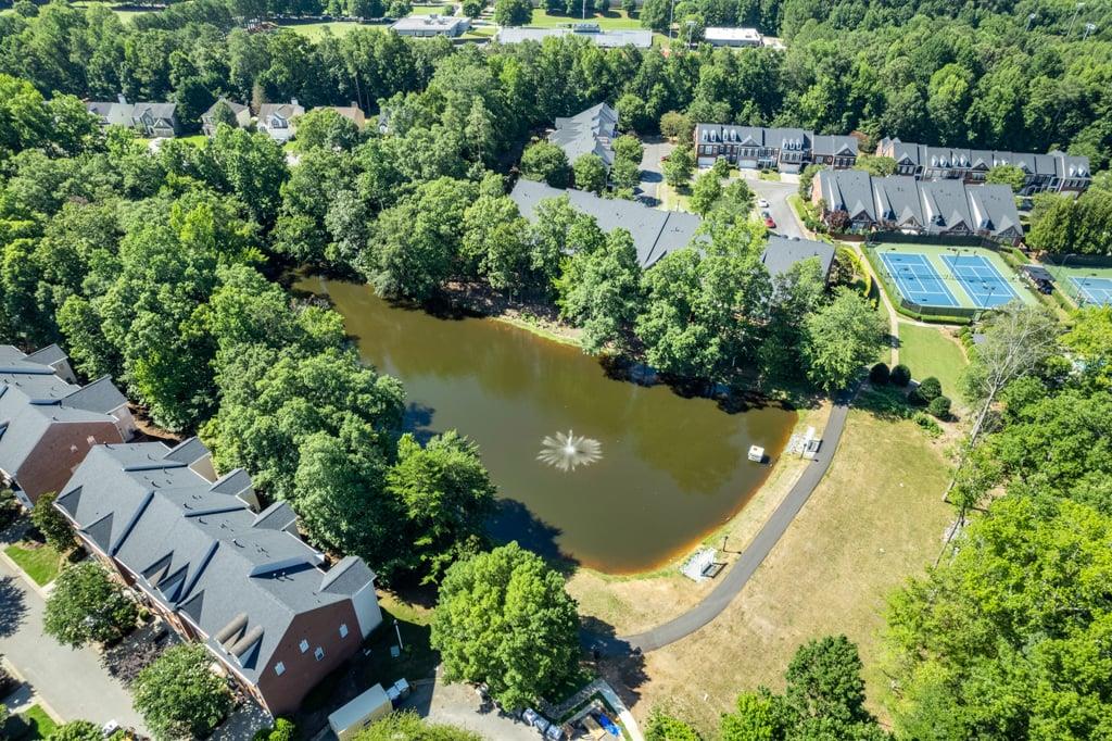 1607 Waters Edge Trail