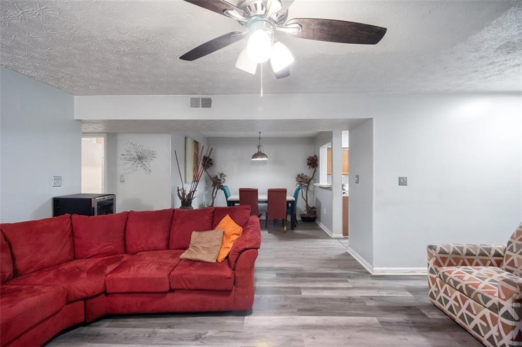 6487 Northridge Way