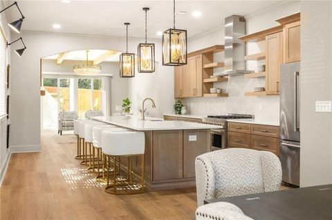 Photo of 722 Lakeview Avenue NE #A, Atlanta, GA 30308 (MLS # 7666302)