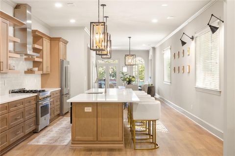 Photo of 722 Lakeview Avenue NE #A, Atlanta, GA 30308 (MLS # 7666302)