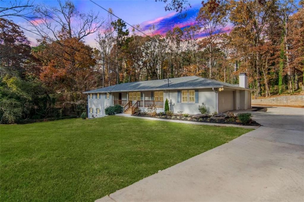 4956 Mountclaire Road