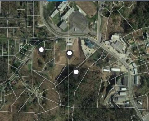 635 North Grove Street Dahlonega GA 30533