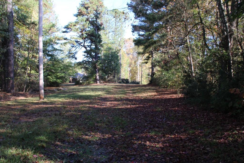 1372 Auburn Road