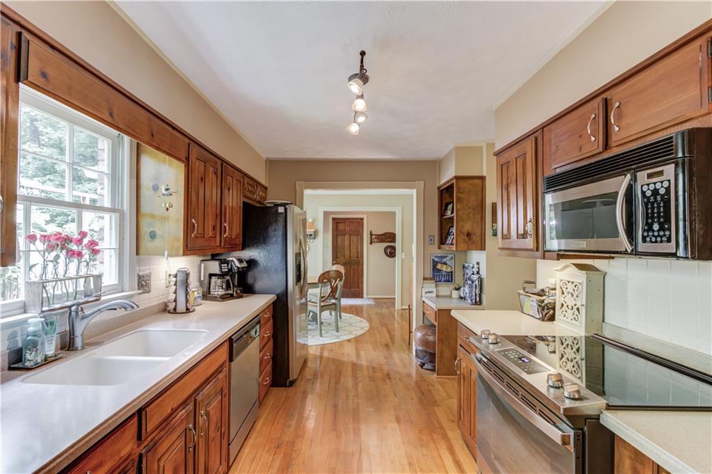 Cricket Hill - Residential
