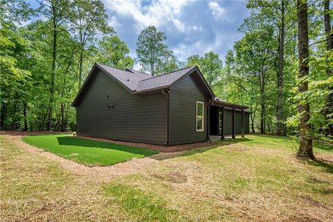 A home in Talking Rock