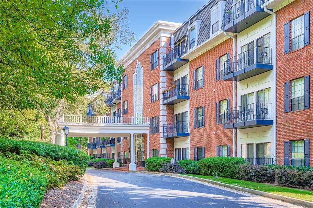 Step into luxury and convenience with this fully updated Buckhead condo. Recent improvements include $500,000 in common area renovations and a new roof, offering peace of mind and long-term value.
Inside, enjoy new luxury vinyl plank flooring, granite countertops with stainless steel appliances, new windows with plantation shutters, new exterior doors, a new HVAC system, and custom closet organizational systems that make everyday living effortless.
Community amenities elevate the lifestyle even further: relax at the resort-style pool, stay active in the state-of-the-art fitness center, and feel secure with an upgraded security system, gated entry, and two covered parking spaces. Onsight concierge.
Located just minutes from Lenox Mall, MARTA, and the Buckhead Financial Center, this home also puts you front and center for next year’s World Cup, offering a once-in-a-lifetime opportunity to live at the heart of the excitement.
This is more than a condo — it’s a lifestyle upgrade in one of Atlanta’s most sought-after neighborhoods.