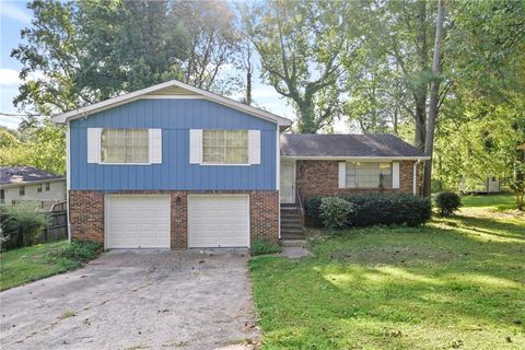 A home in Ellenwood