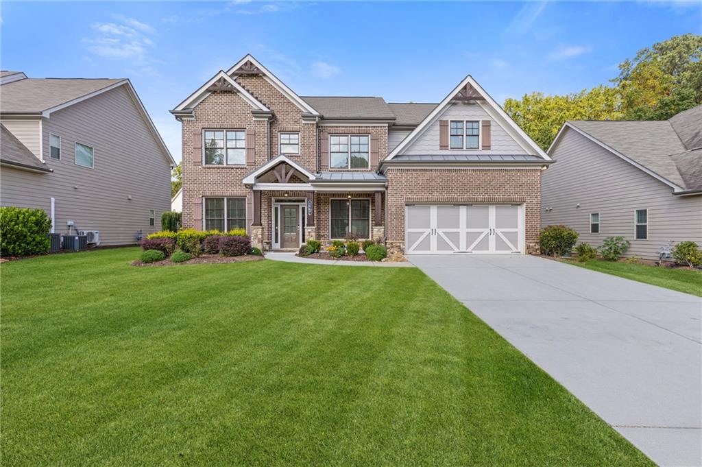 4867 Hunters Grove Way