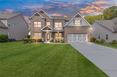 4867 Hunters Grove Way Sugar Hill GA 30518