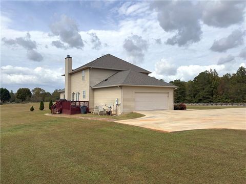 A home in Barnesville