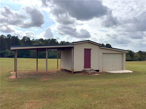 A home in Barnesville