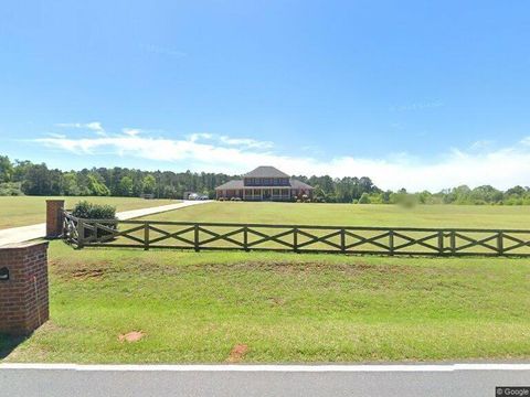 A home in Barnesville