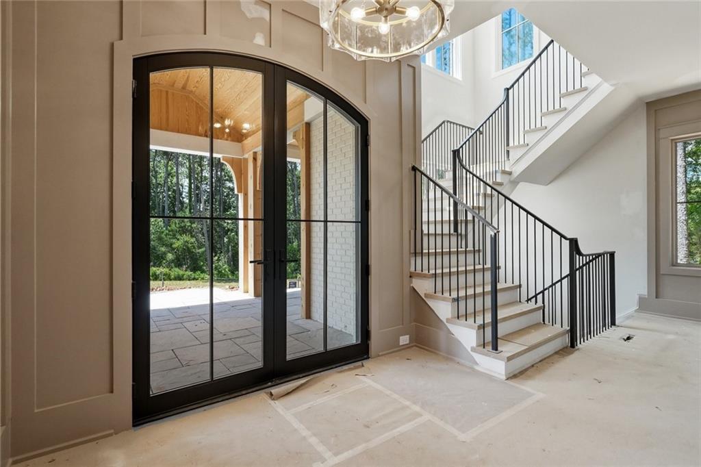 245 Heatherton Way