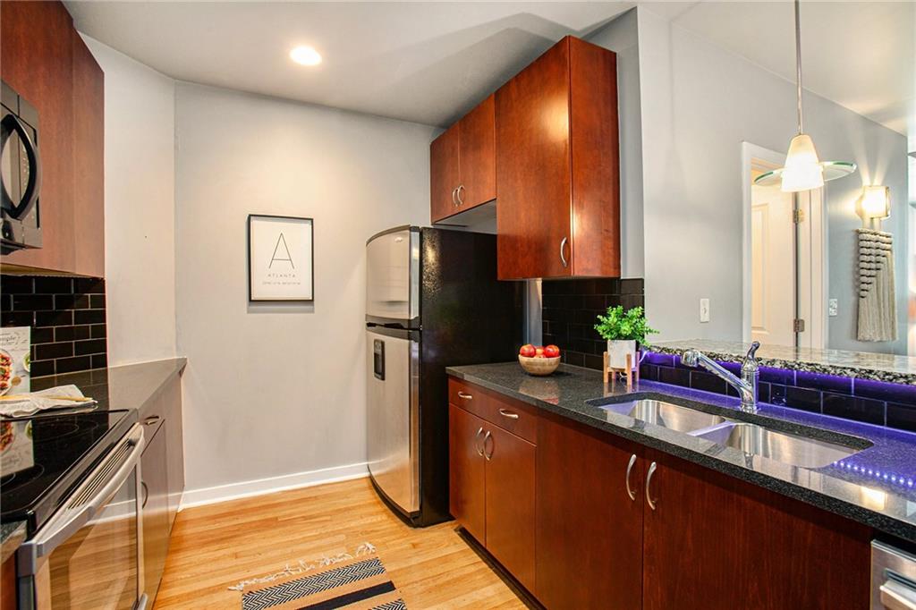 400 W Peachtree Street NW 2615