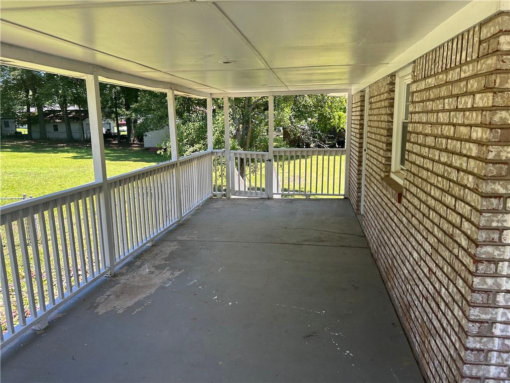 3551 Skyline Terrace, Marietta, Georgia image 3