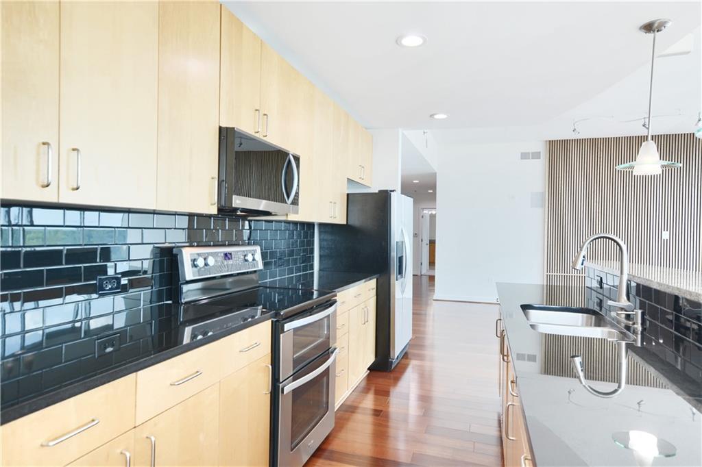 361 17th Street NW 1702