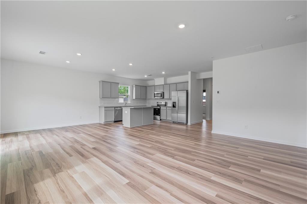 3111 Whitman Way