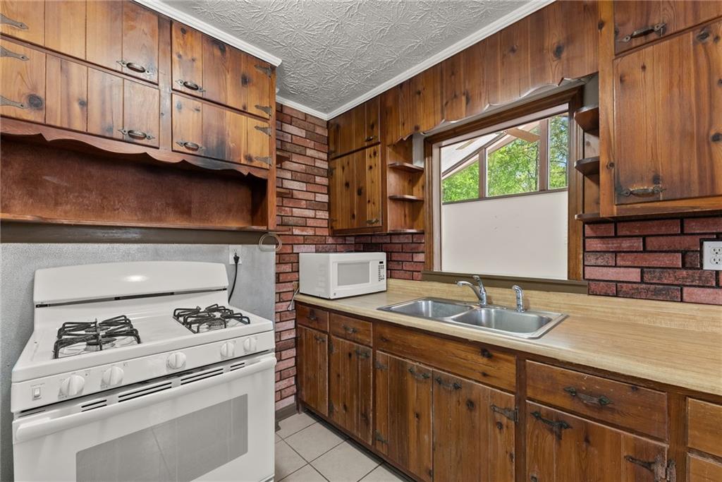 4709 Ben Hill Drive, Oakwood, Georgia image 16