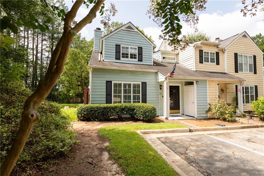 180-Day seller Warranty coverage.
The interior boasts a neutral color paint scheme, providing a soothing ambiance throughout. A cozy fireplace adds warmth to the living area. The primary bedroom features a spacious closet, offering plenty of storage. Fresh interior paint gives the home a renewed look, while partial flooring replacement adds a touch of modernity. This home is a perfect blend of style and convenience, making it a wonderful place of your own.