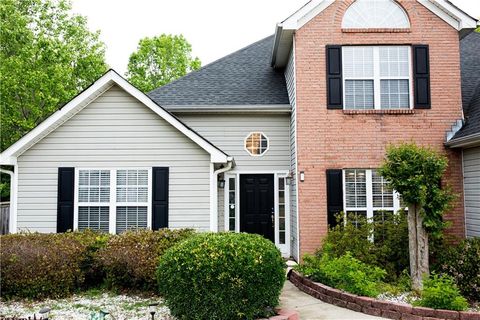 Single Family Residence in Loganville GA 603 Red Tip Lane.jpg