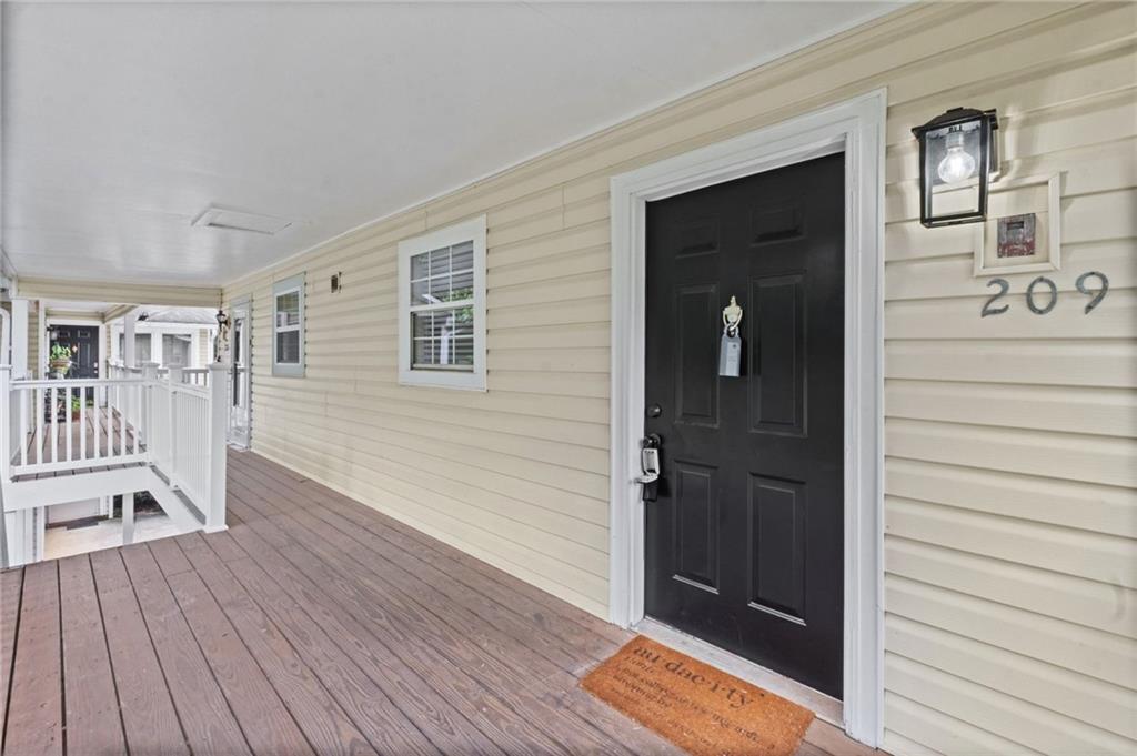 209 Augusta Drive SE