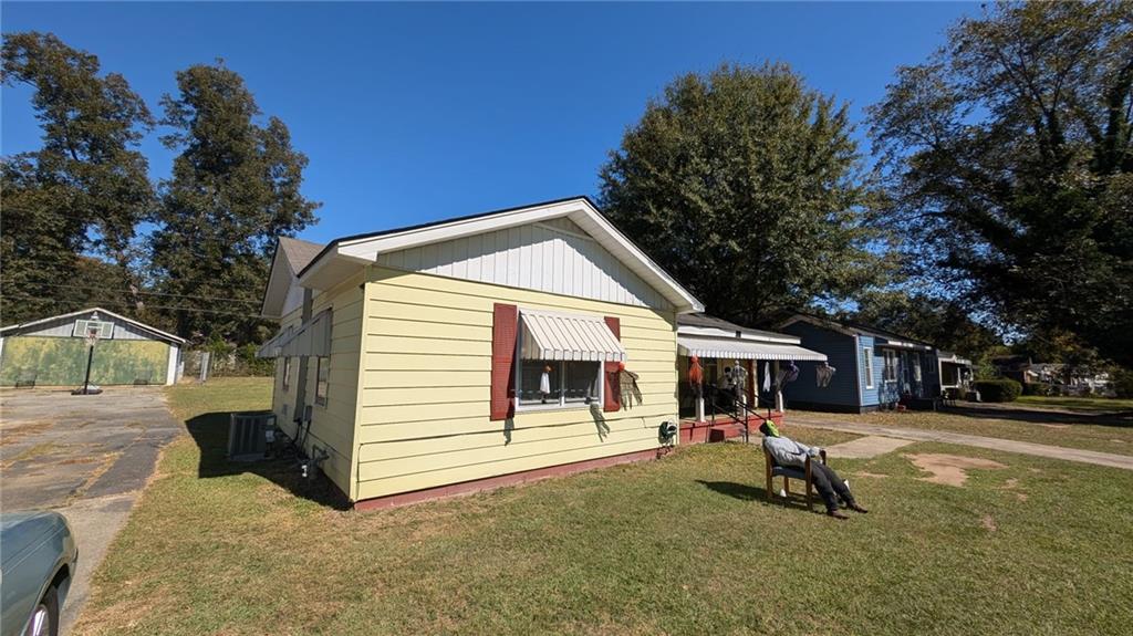 541 Lynmore Circle, Macon, Georgia image 2