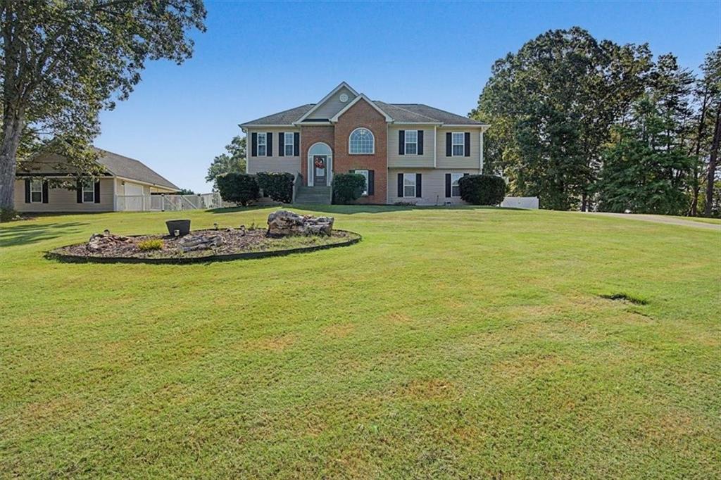 36 Valley Edge Drive