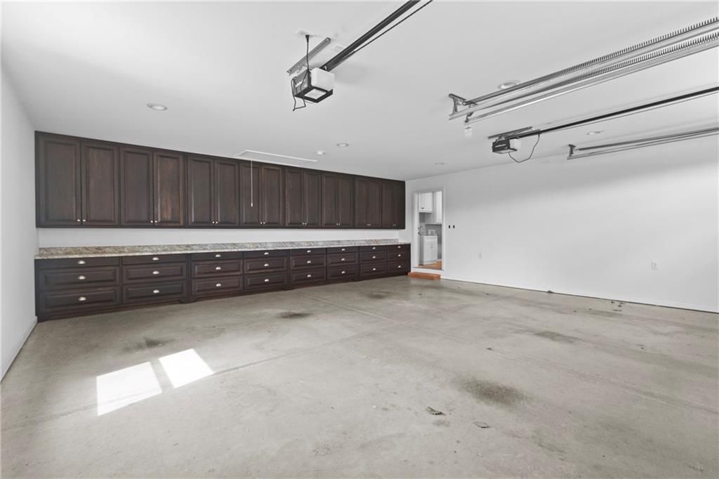 listing image 80