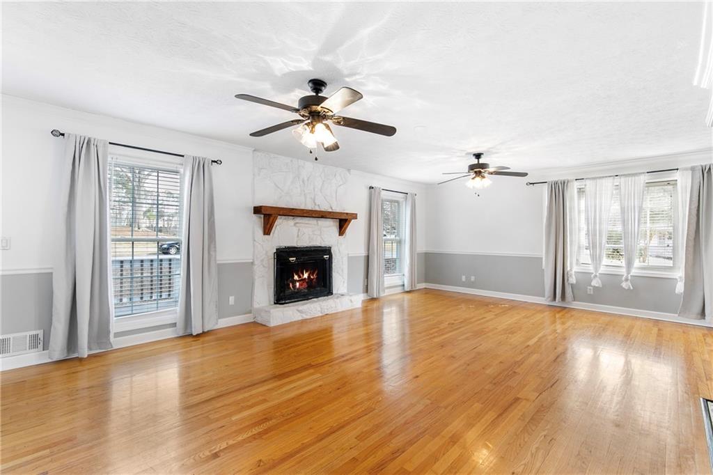 712 Berts Circle, Lilburn, Georgia image 11