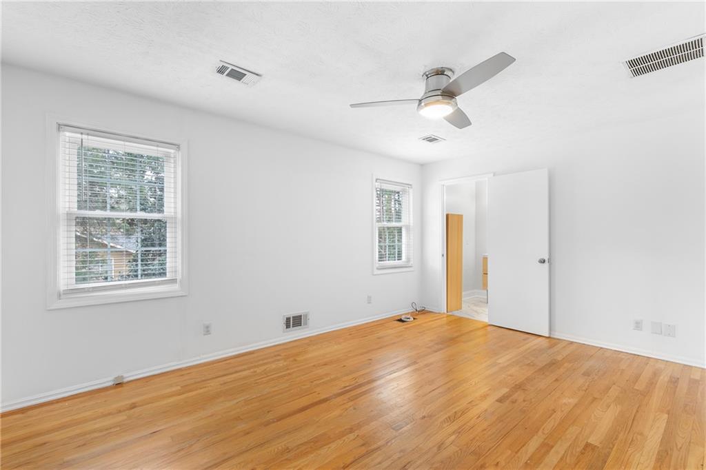 712 Berts Circle, Lilburn, Georgia image 18