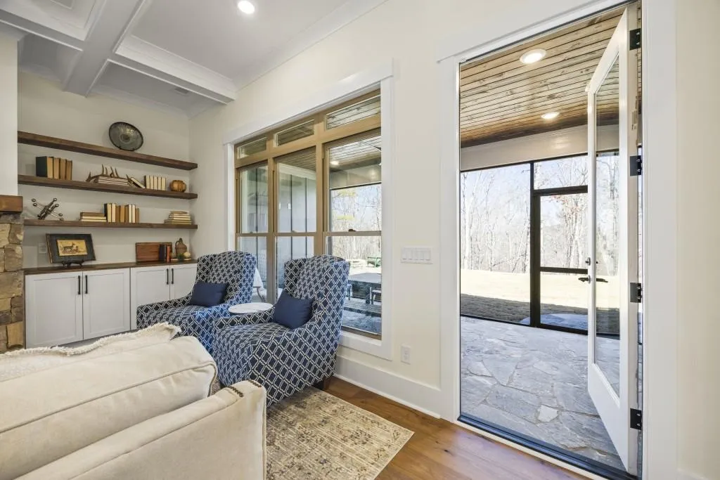 Toccoa, Georgia 30577, United States, 4 Bedrooms Bedrooms, ,4 BathroomsBathrooms,Residential,Active,31139