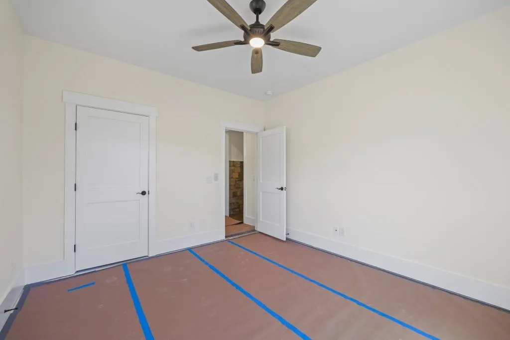 Toccoa, Georgia 30577, United States, 4 Bedrooms Bedrooms, ,4 BathroomsBathrooms,Residential,Active,31139