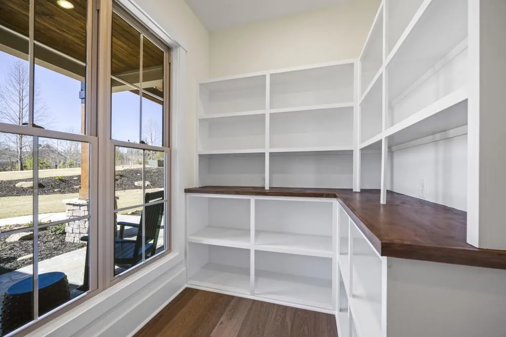 Toccoa, Georgia 30577, United States, 4 Bedrooms Bedrooms, ,4 BathroomsBathrooms,Residential,Active,31139