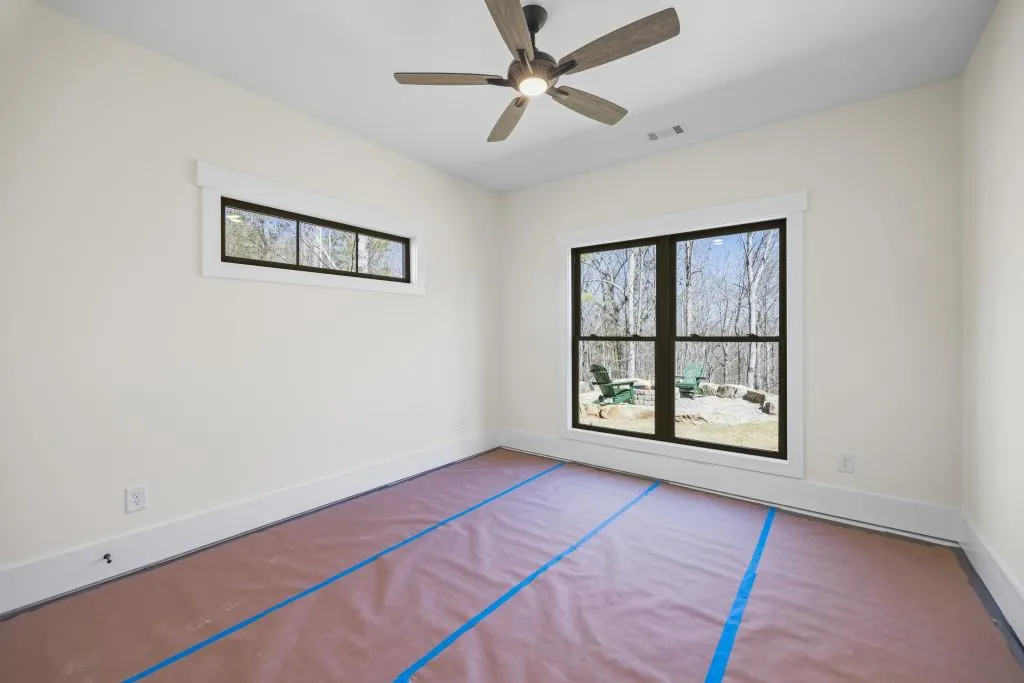 Toccoa, Georgia 30577, United States, 4 Bedrooms Bedrooms, ,4 BathroomsBathrooms,Residential,Active,31139