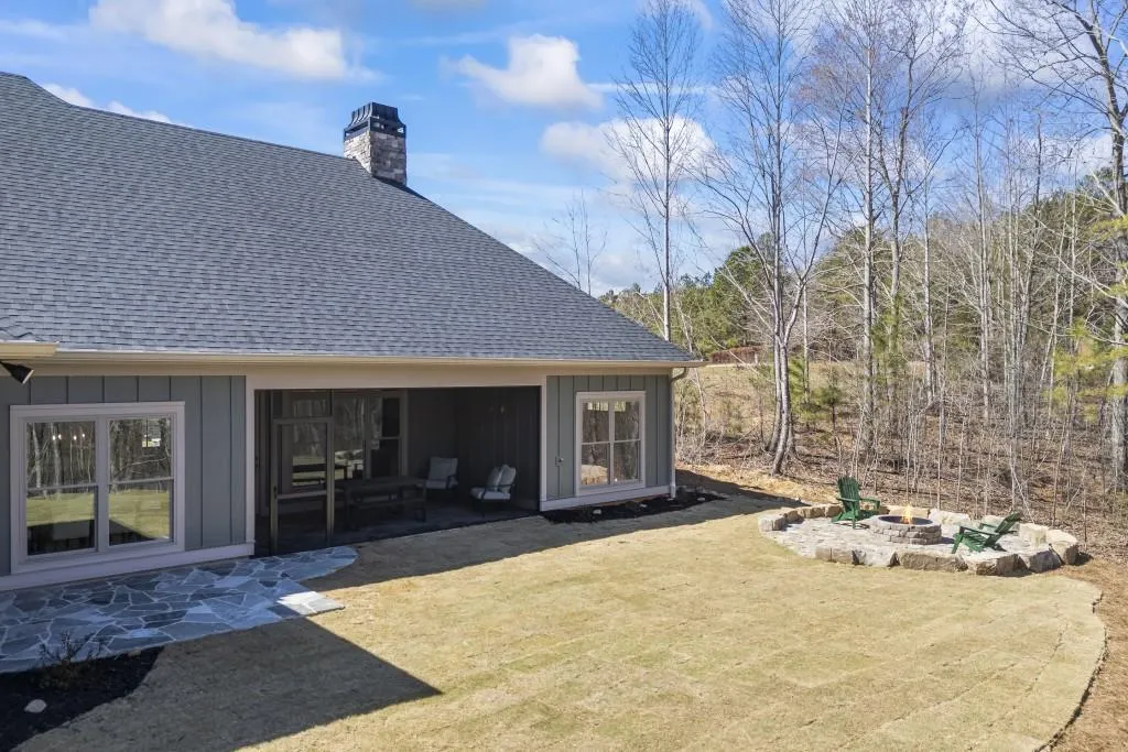 Toccoa, Georgia 30577, United States, 4 Bedrooms Bedrooms, ,4 BathroomsBathrooms,Residential,Active,31139