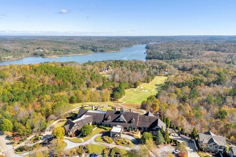 A home in Toccoa