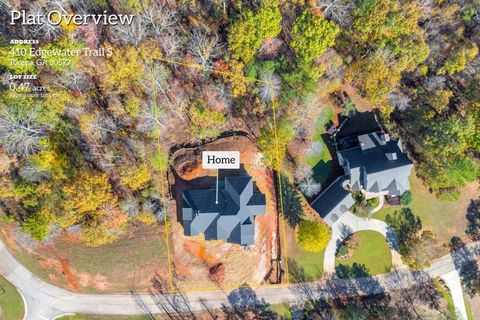 A home in Toccoa