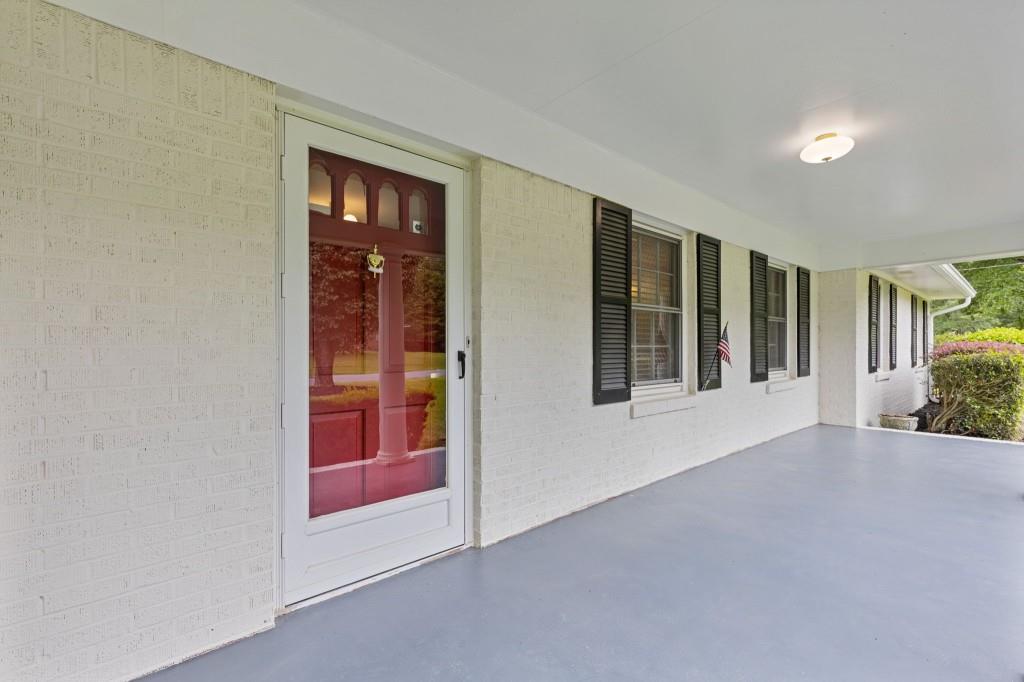 256 Teresa Lane, Loganville, Georgia image 6