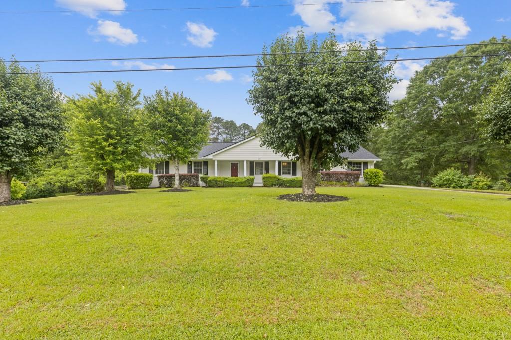 256 Teresa Lane, Loganville, Georgia image 2