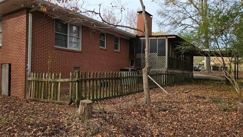 A home in Douglasville