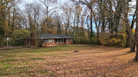 A home in Douglasville