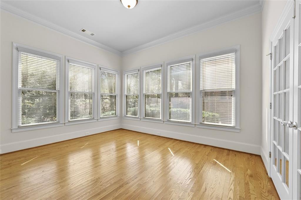 Parkside Manor - Residential
