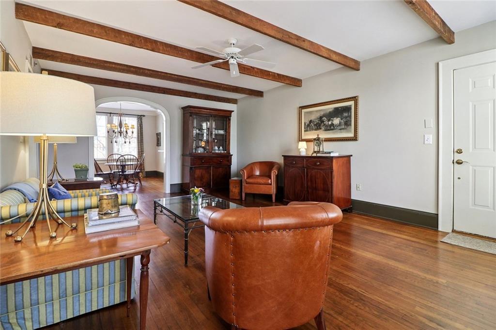 2814 Peachtree Road NW 10