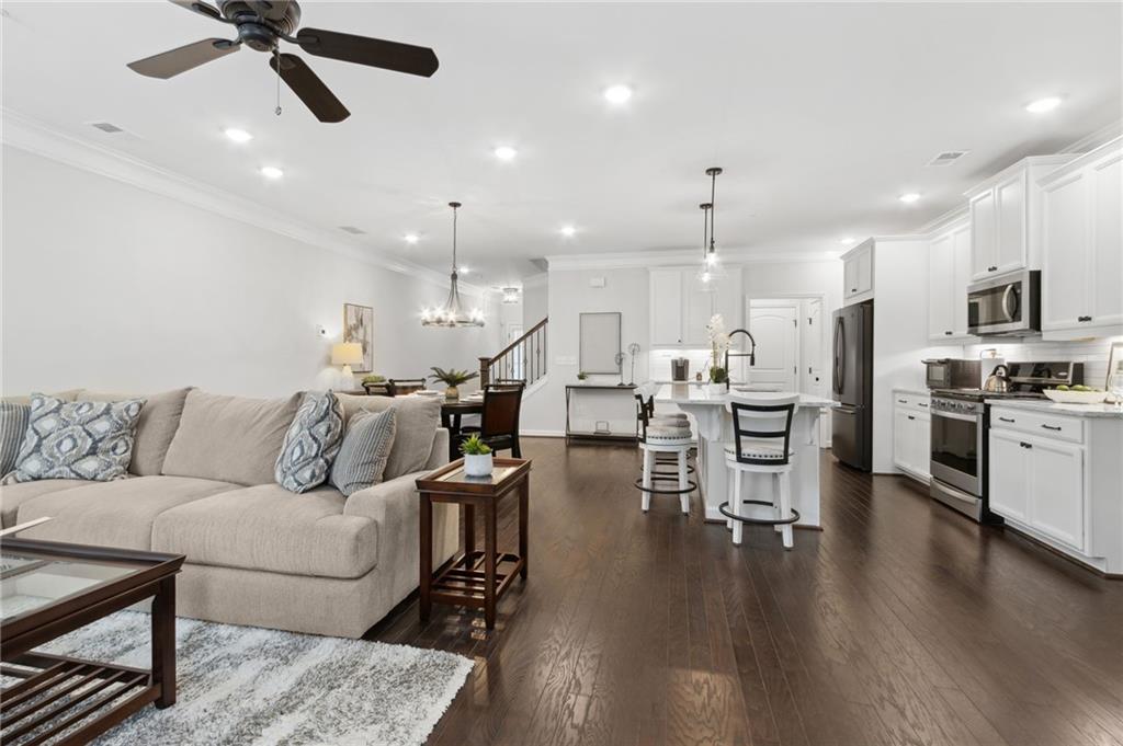 871 Dunning Street, Marietta, Georgia image 3