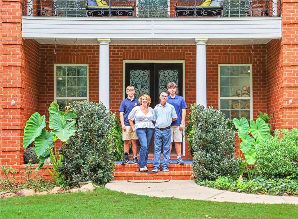 4125 Jefferson River Road