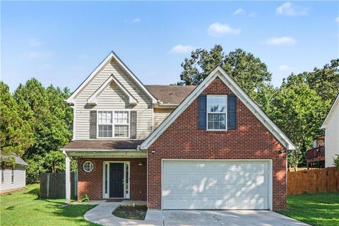 Homes For Sale - 3540 Imperial Hill Drive Dr<br/> Snellville, GA 30039