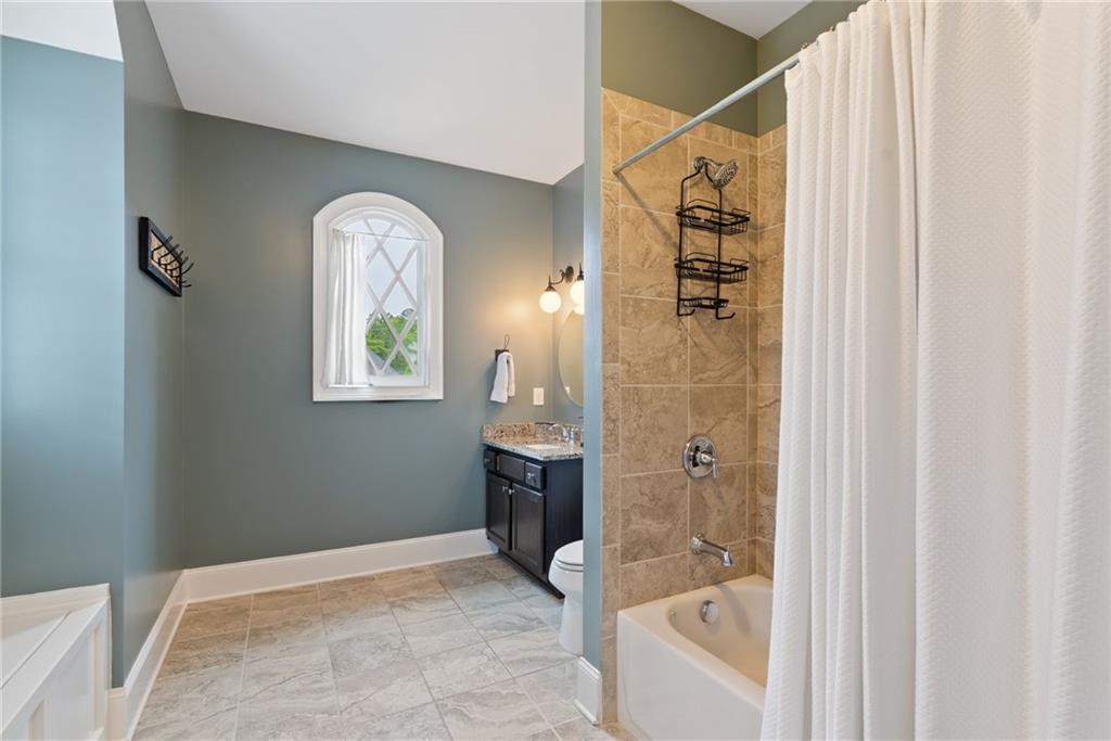 4224 Dogwood Bend Park, Berkeley Lake, Georgia image 28