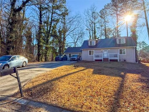 A home in Ellenwood