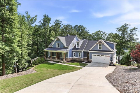 Homes For Sale - 4847 Destitute Way<br/> Gainesville, GA 30506